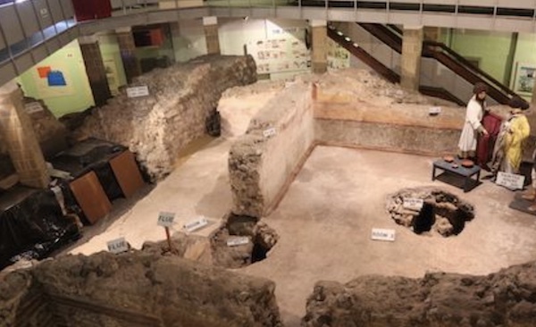 Roman Paited House inside