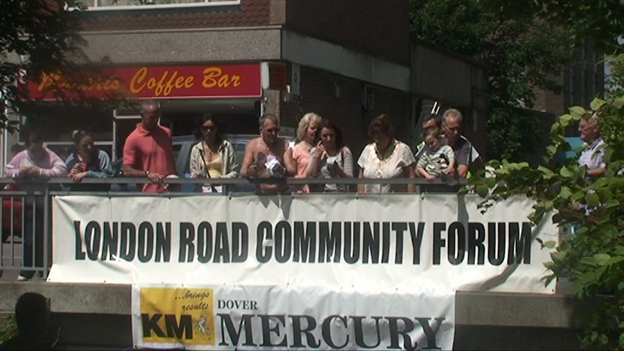 Fund raising event in 2008 River Dour Boat Race organised by Dover Town Centre Management and the Dover Express.